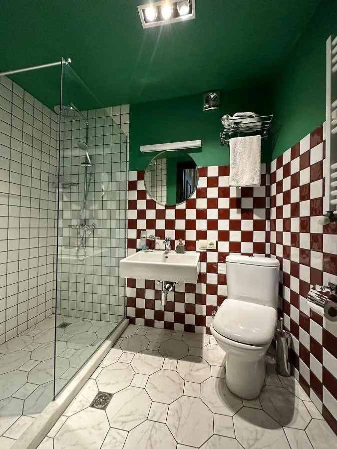 Local Hotel Тбилиси